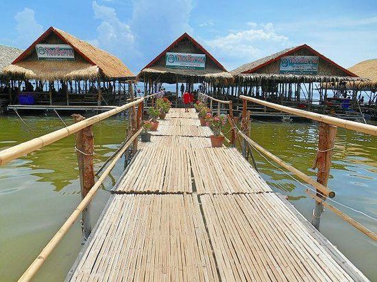 Bang Saen 2 and Hat Chom Thong